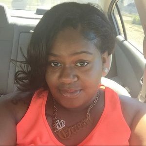 Meet your Posher, Nickitta